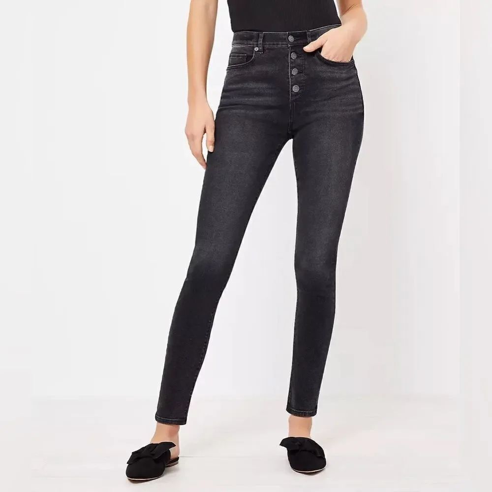 Loft Black High Rose Skinny Jeans Raw Hem Exposed Button Panel Size 8 / 29